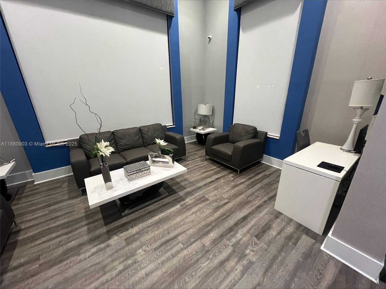 Small Image of 17070 SOUTH WEST 95TH TER, Miami Number 27