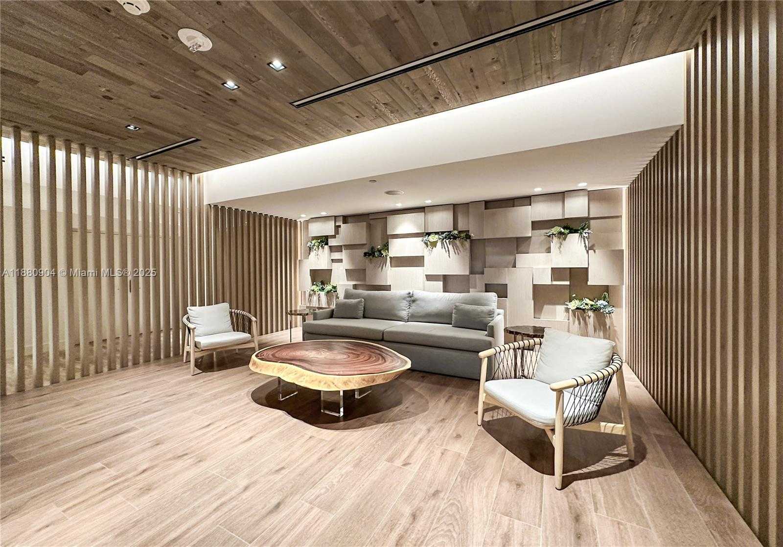 Small Image of 2301 COLLINS AVE #1523-24, Miami Beach Number 18