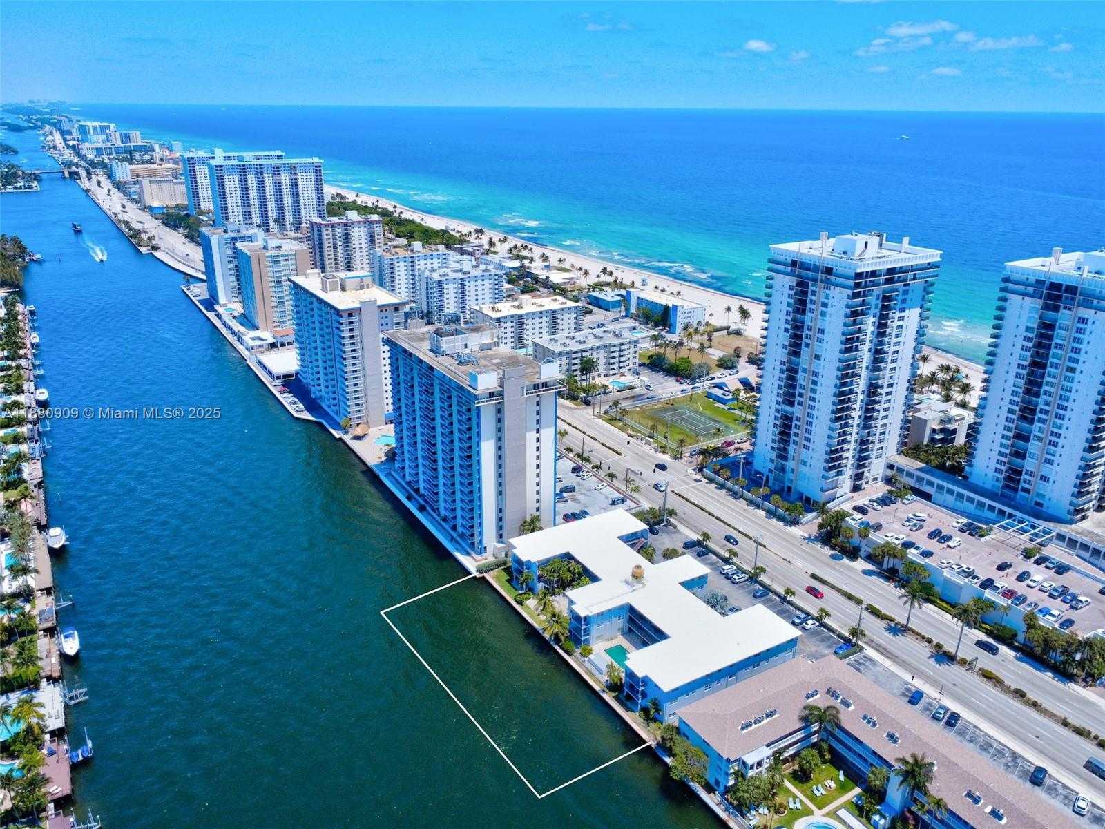 Small Image of 2200 SOUTH OCEAN DR #N307, Hollywood Number 19