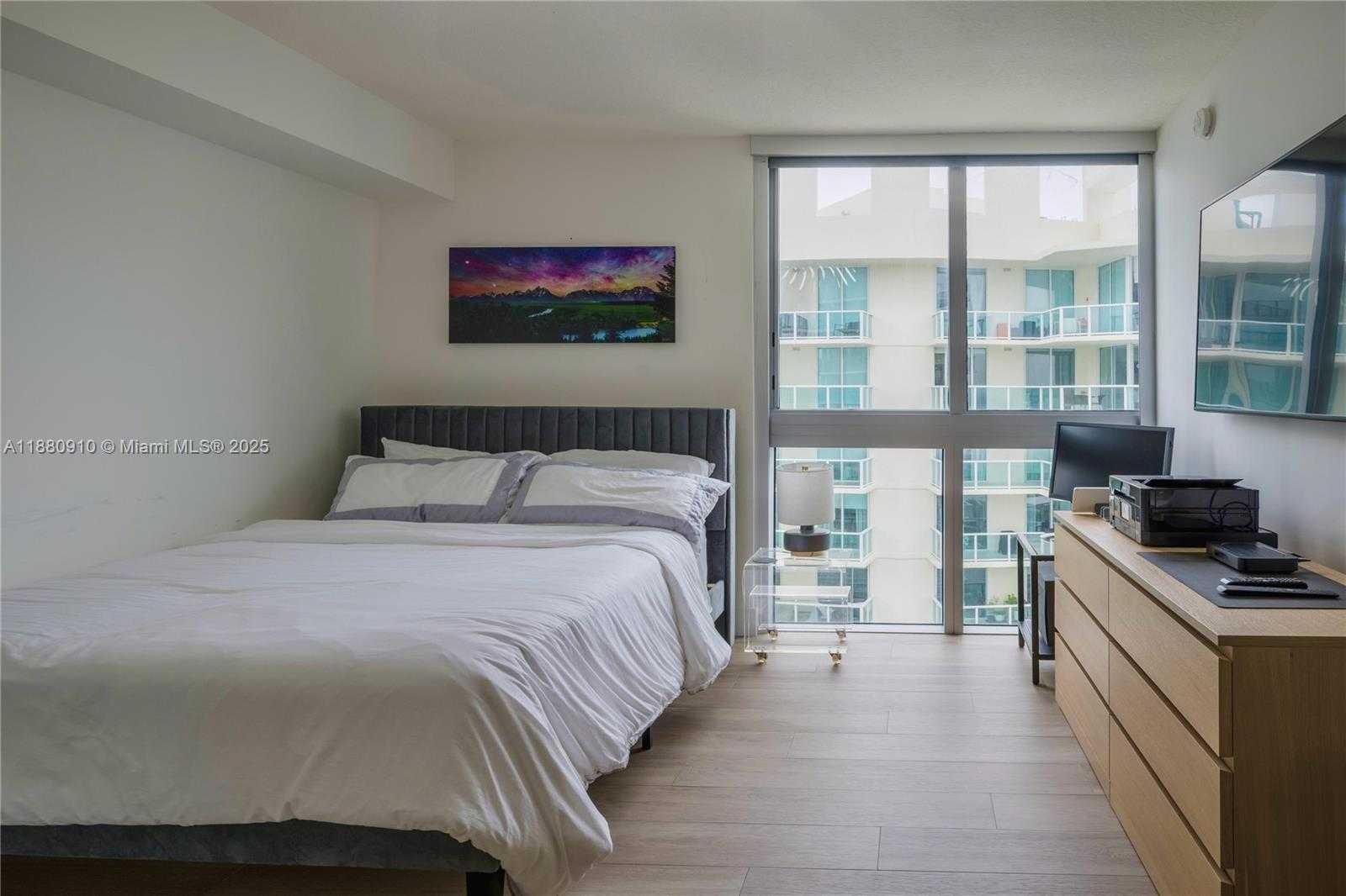 Small Image of 300 SUNNY ISLES BLVD #4-1802, Sunny Isles Beach Number 21