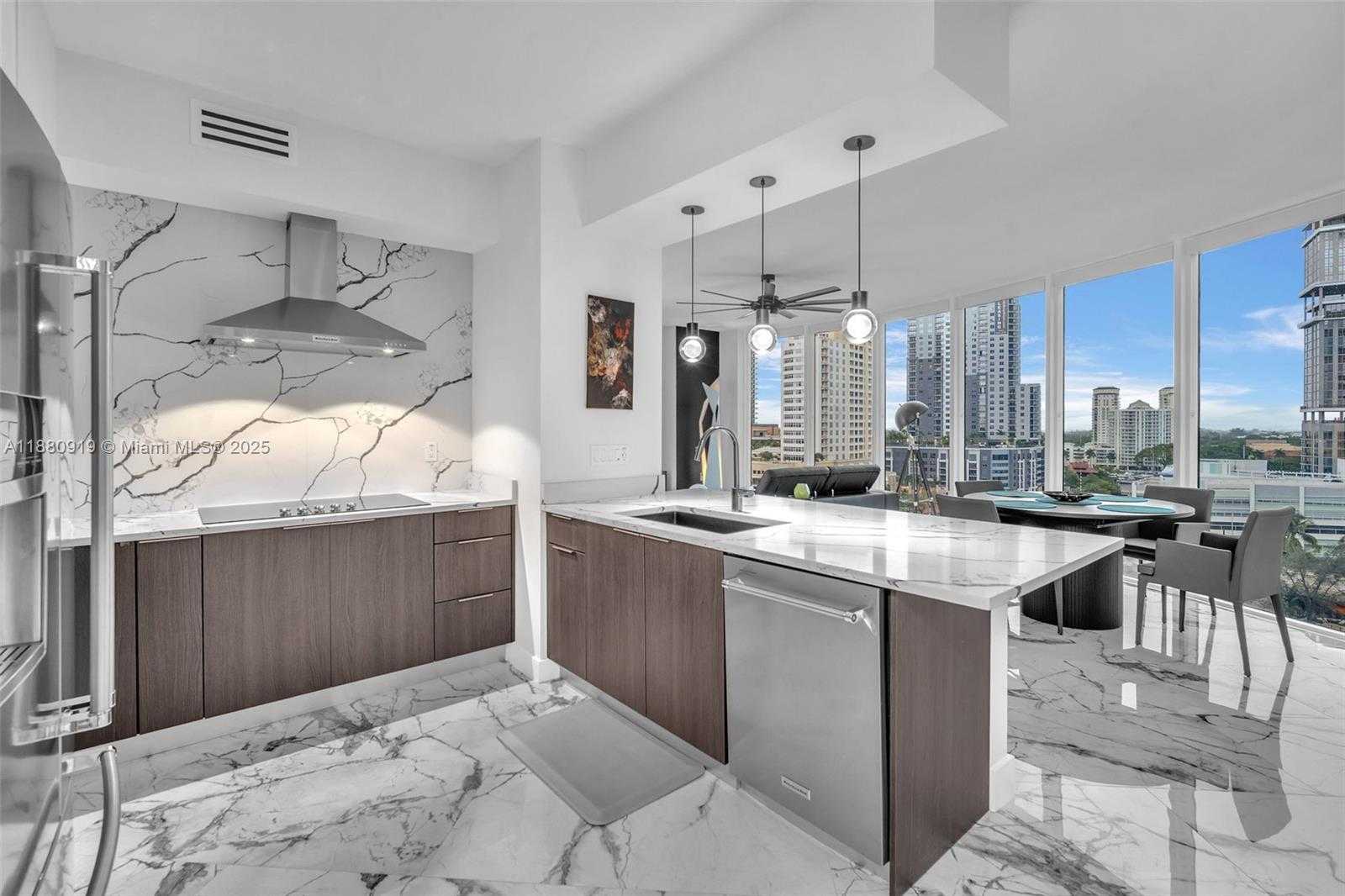 Small Image of 333 LAS OLAS WAY #1207, Fort Lauderdale Number 3