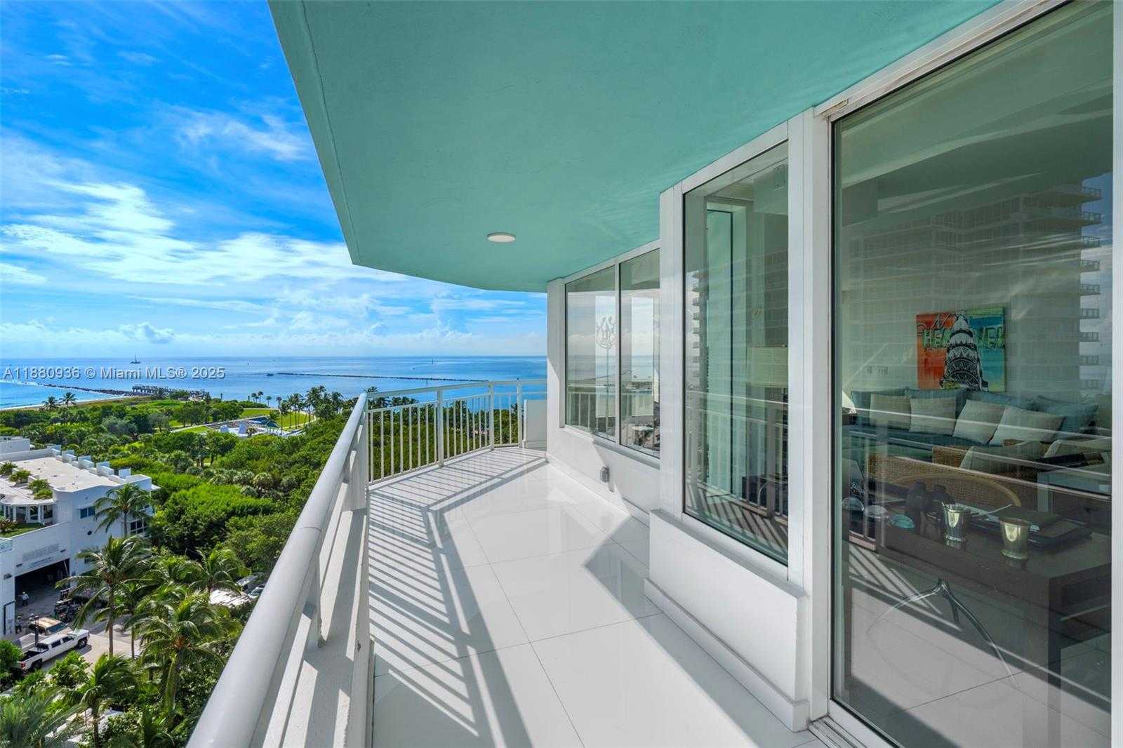 Small Image of 400 SOUTH POINTE DR #1104, Miami Beach Number 22