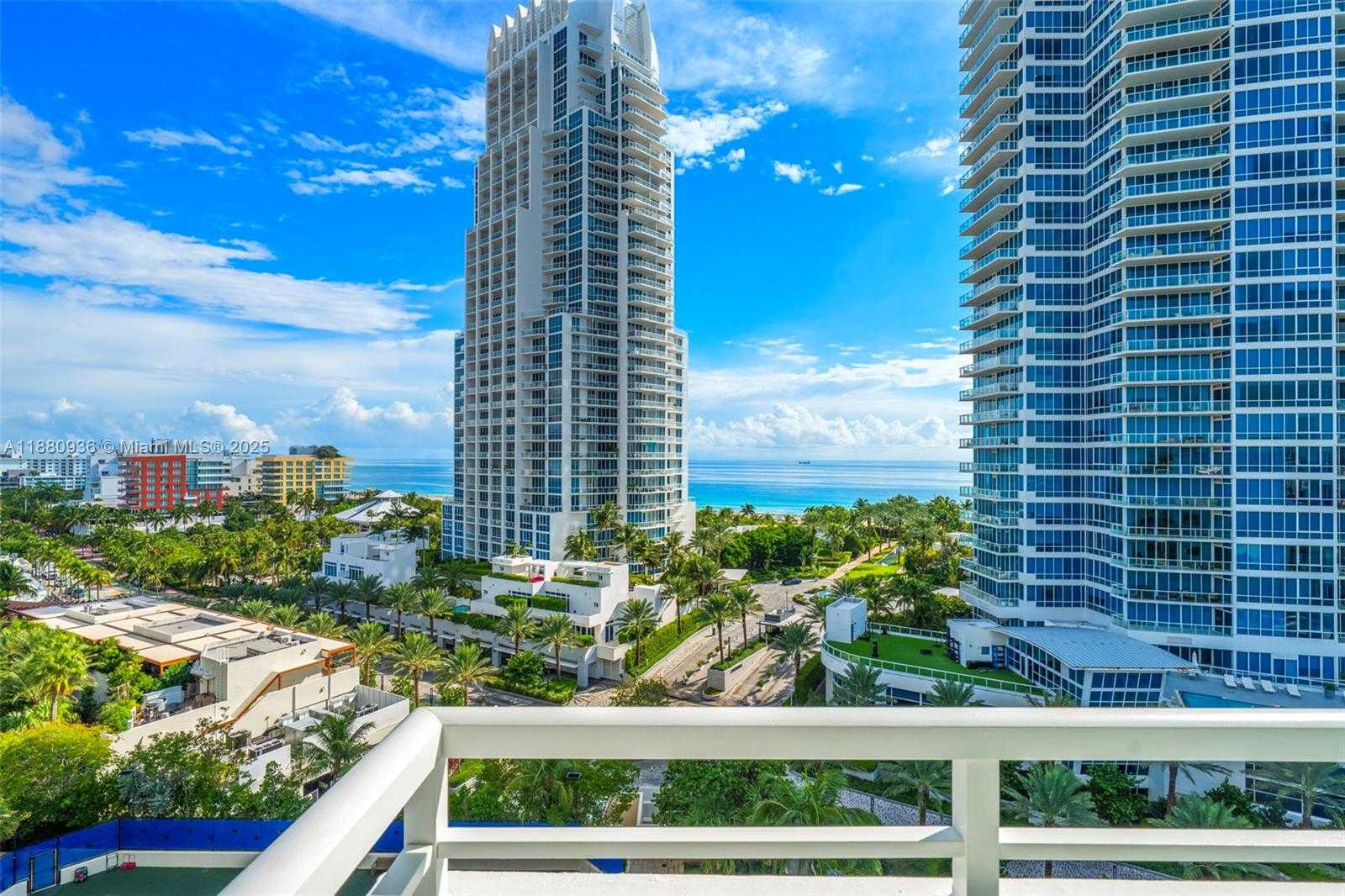 Small Image of 400 SOUTH POINTE DR #1104, Miami Beach Number 23
