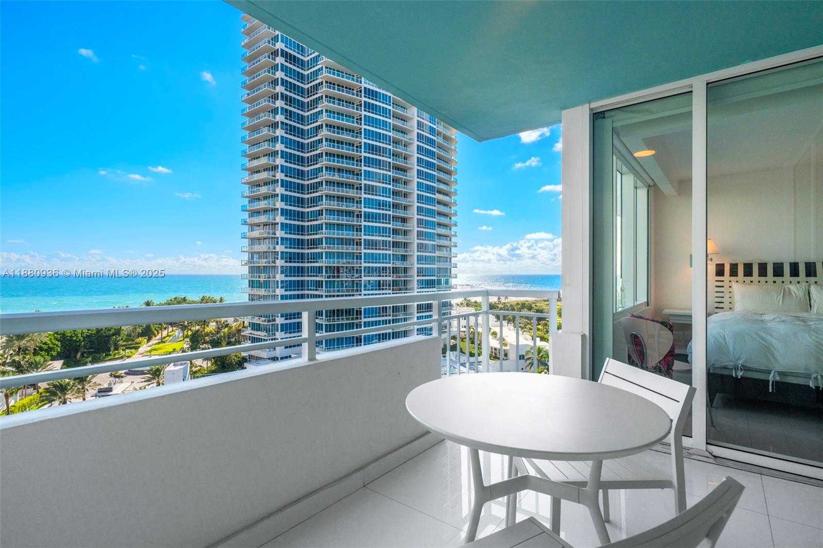 Small Image of 400 SOUTH POINTE DR #1104, Miami Beach Number 33
