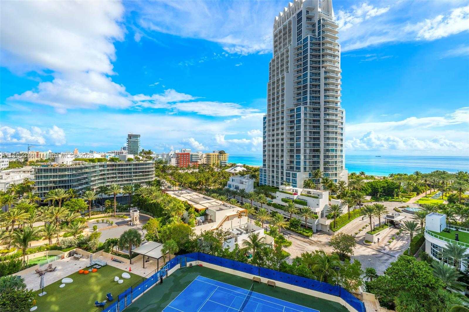 Small Image of 400 SOUTH POINTE DR #1104, Miami Beach Number 36