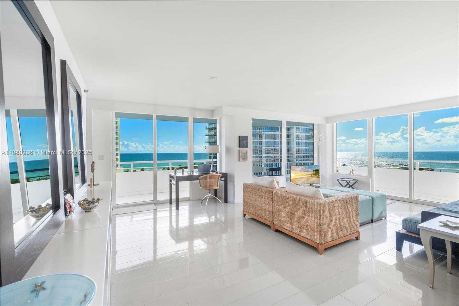 Small Image of 400 SOUTH POINTE DR #1104, Miami Beach Number 4