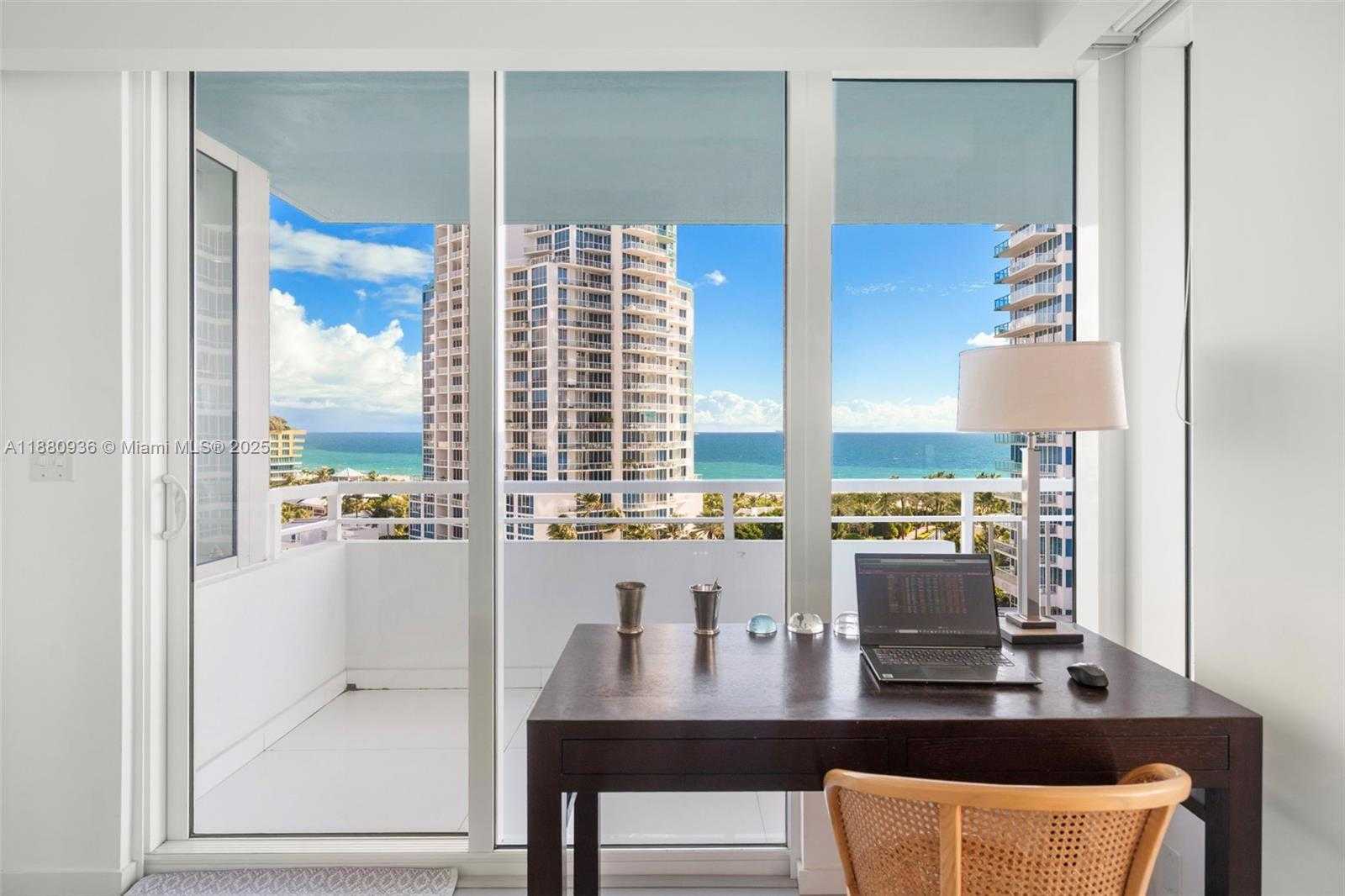Small Image of 400 SOUTH POINTE DR #1104, Miami Beach Number 48