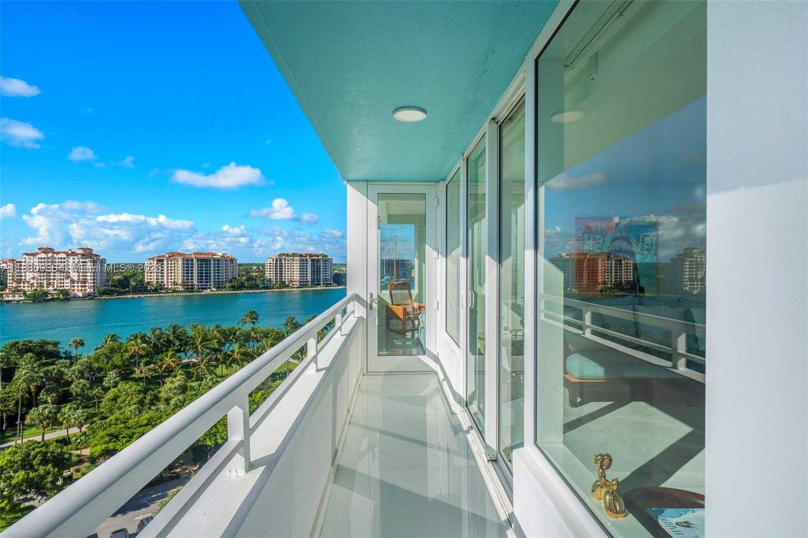 Small Image of 400 SOUTH POINTE DR #1104, Miami Beach Number 53