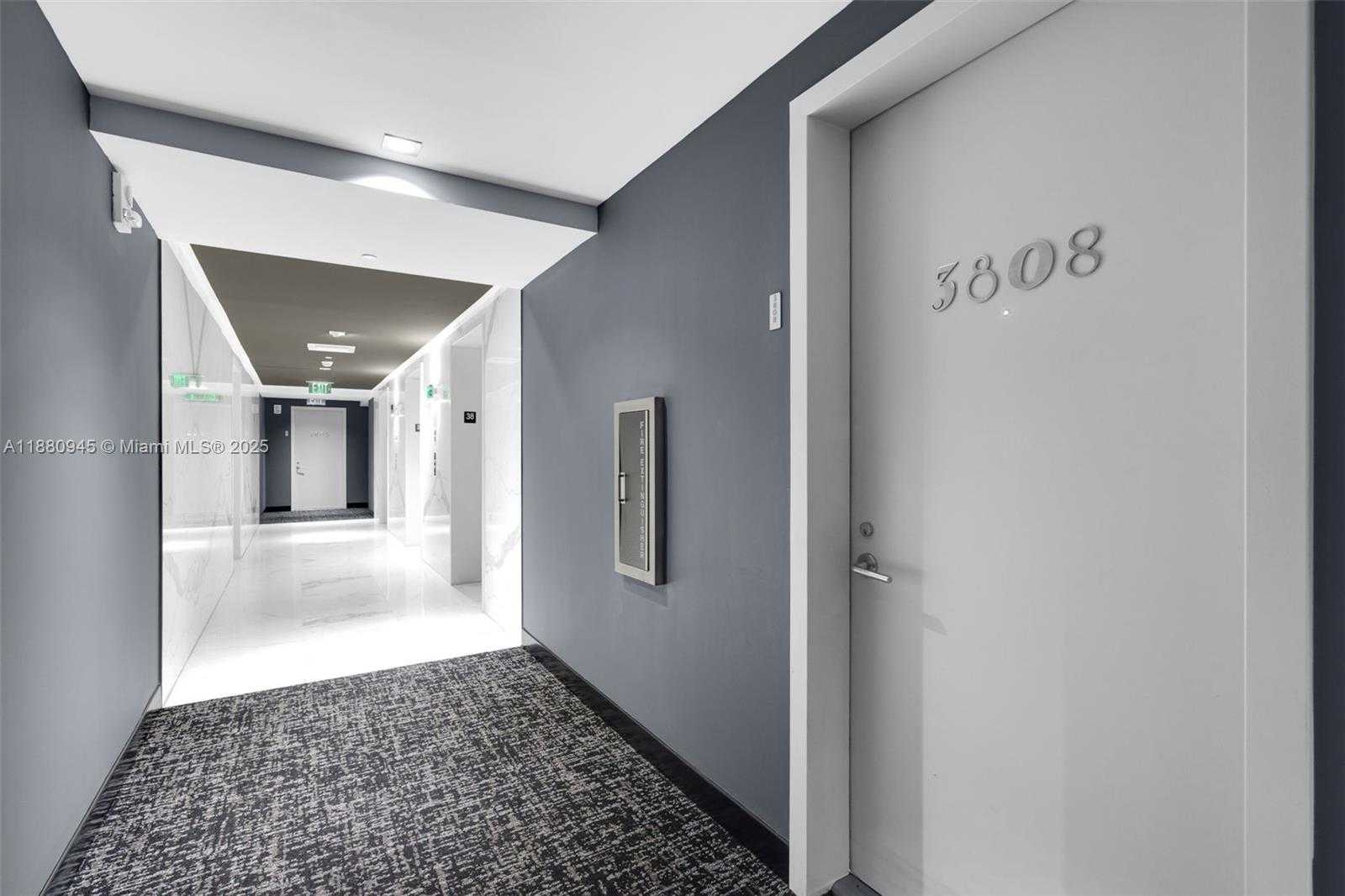 Small Image of 1300 SOUTH MIAMI AVE #3808, Miami Number 2