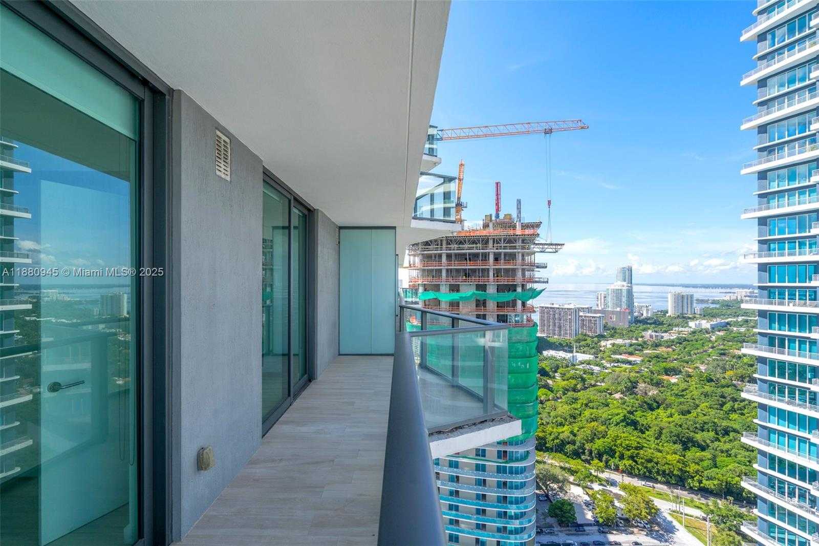 Small Image of 1300 SOUTH MIAMI AVE #3808, Miami Number 22