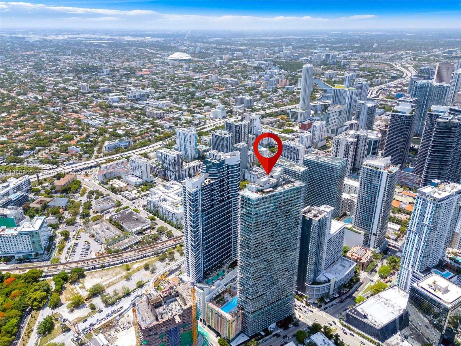Small Image of 1300 SOUTH MIAMI AVE #3808, Miami Number 30