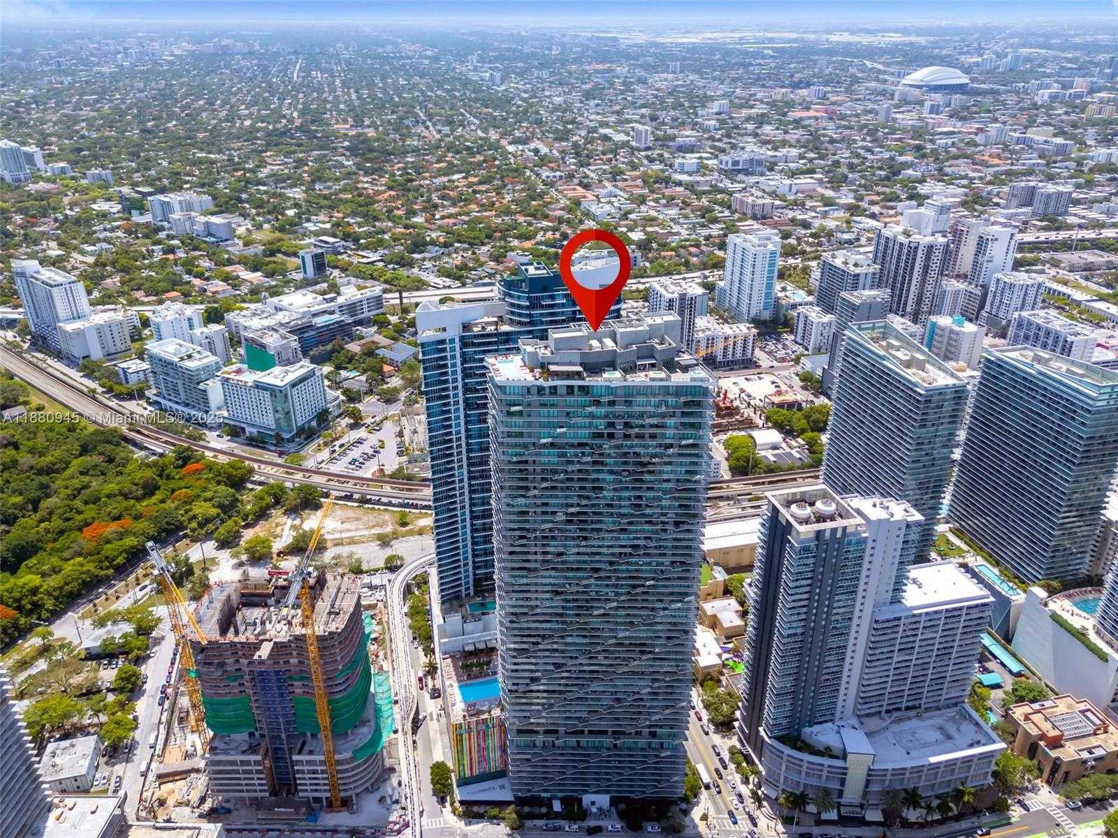 Small Image of 1300 SOUTH MIAMI AVE #3808, Miami Number 36