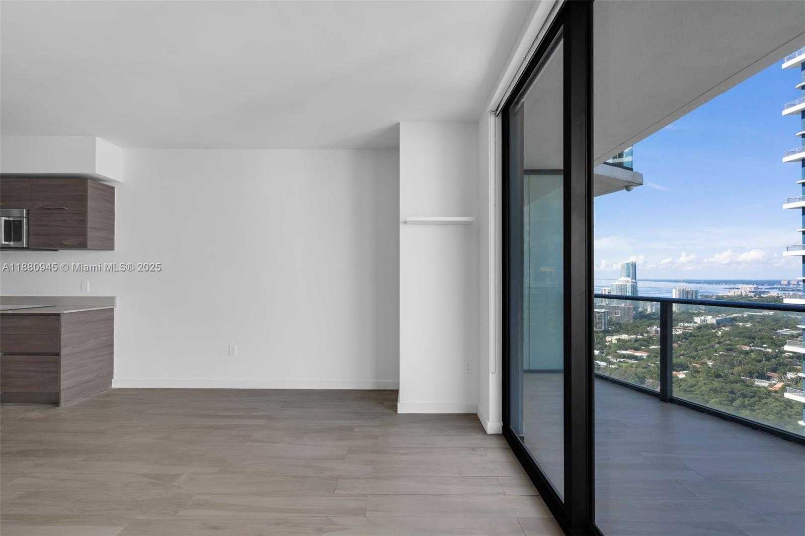 Small Image of 1300 SOUTH MIAMI AVE #3808, Miami Number 9