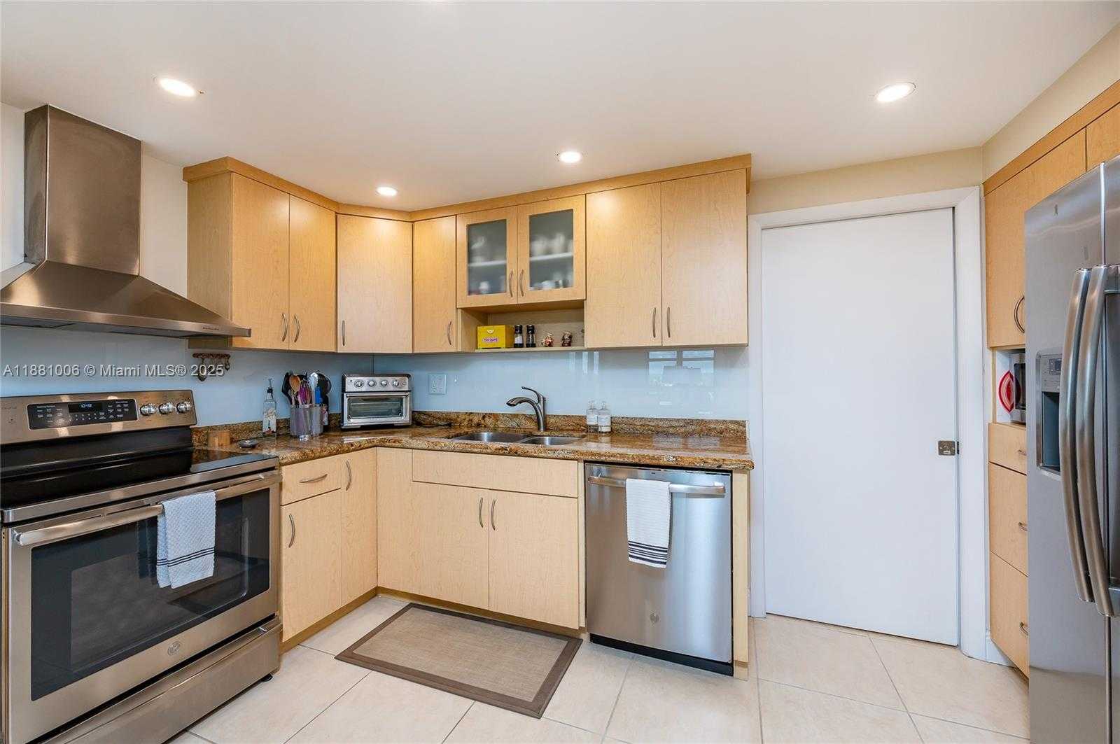 Small Image of 1121 CRANDON BLVD #E501, Key Biscayne Number 14