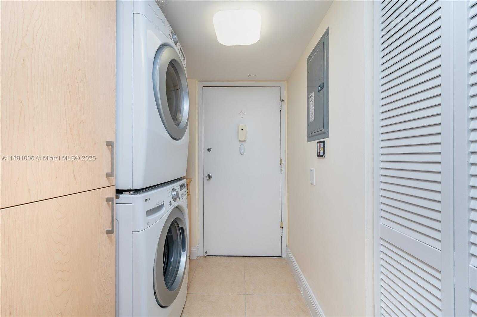Small Image of 1121 CRANDON BLVD #E501, Key Biscayne Number 15