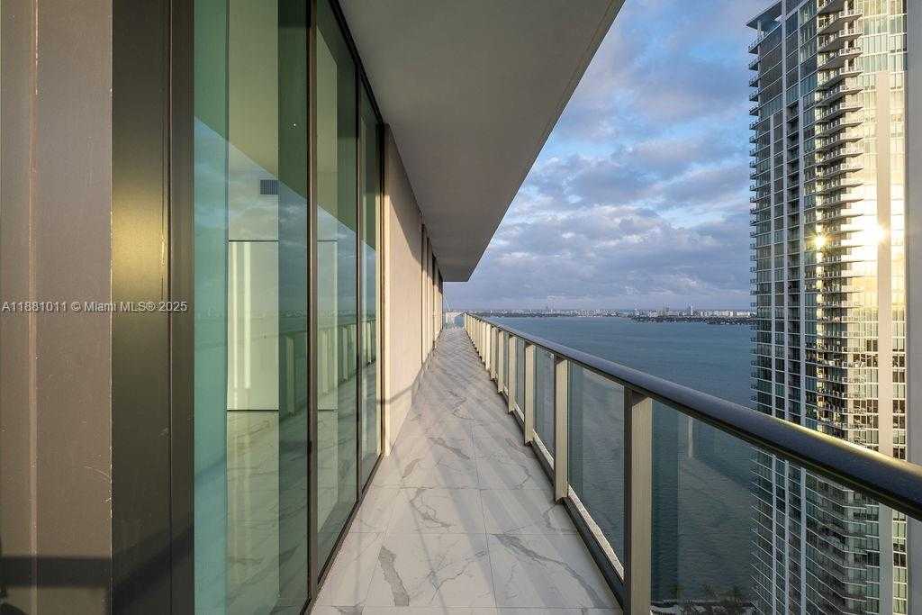 Small Image of 480 NORTH EAST 31 ST #3101, Miami Number 26
