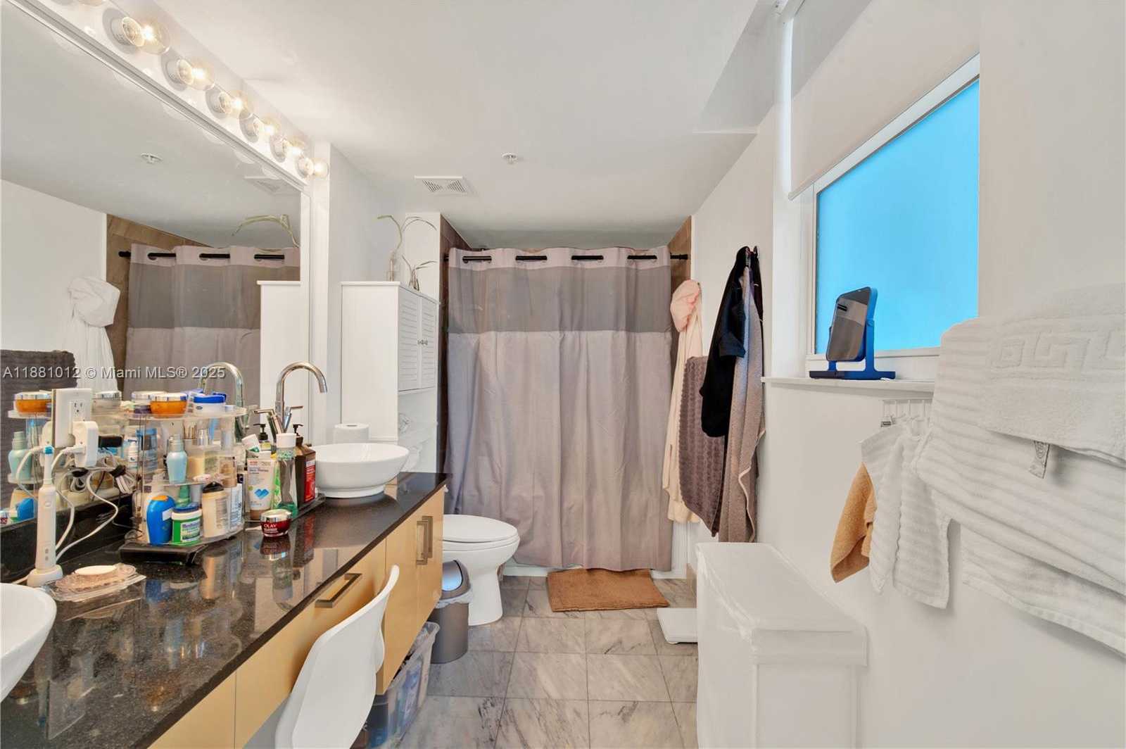Small Image of 31 SOUTH EAST 5TH ST #2910, Miami Number 20