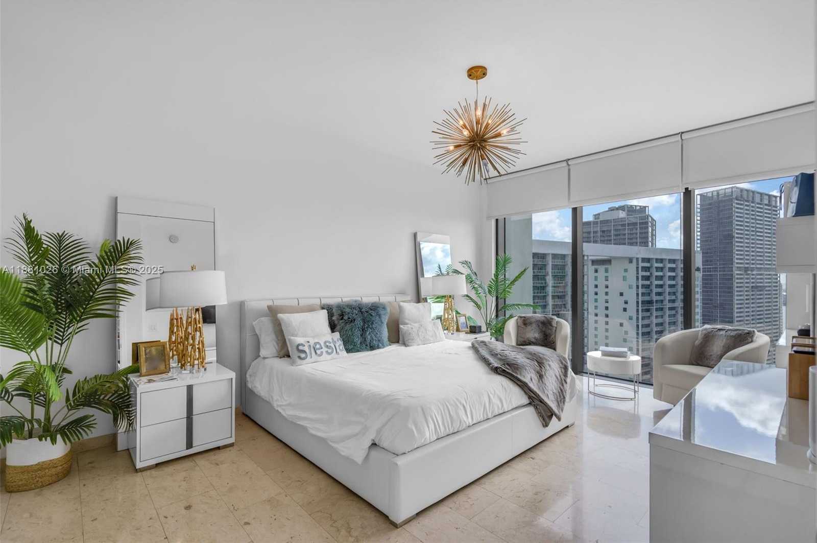 Small Image of 68 6TH ST #3403, Miami Number 23