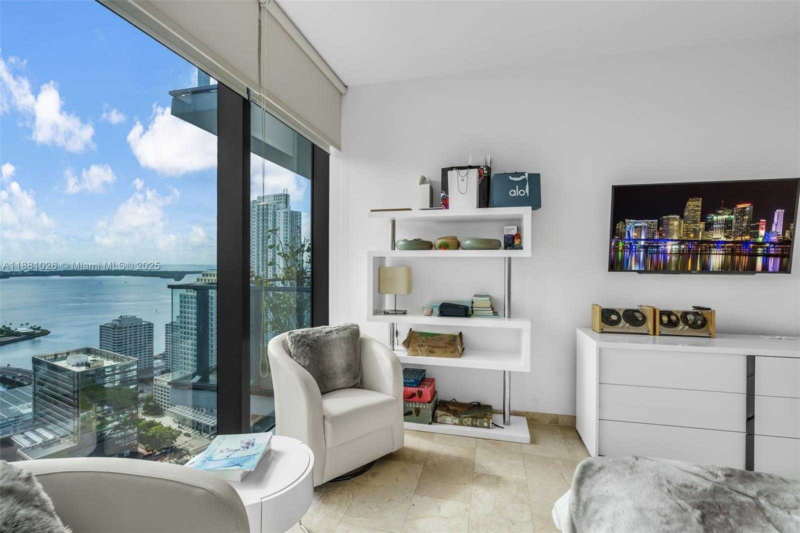 Small Image of 68 6TH ST #3403, Miami Number 26