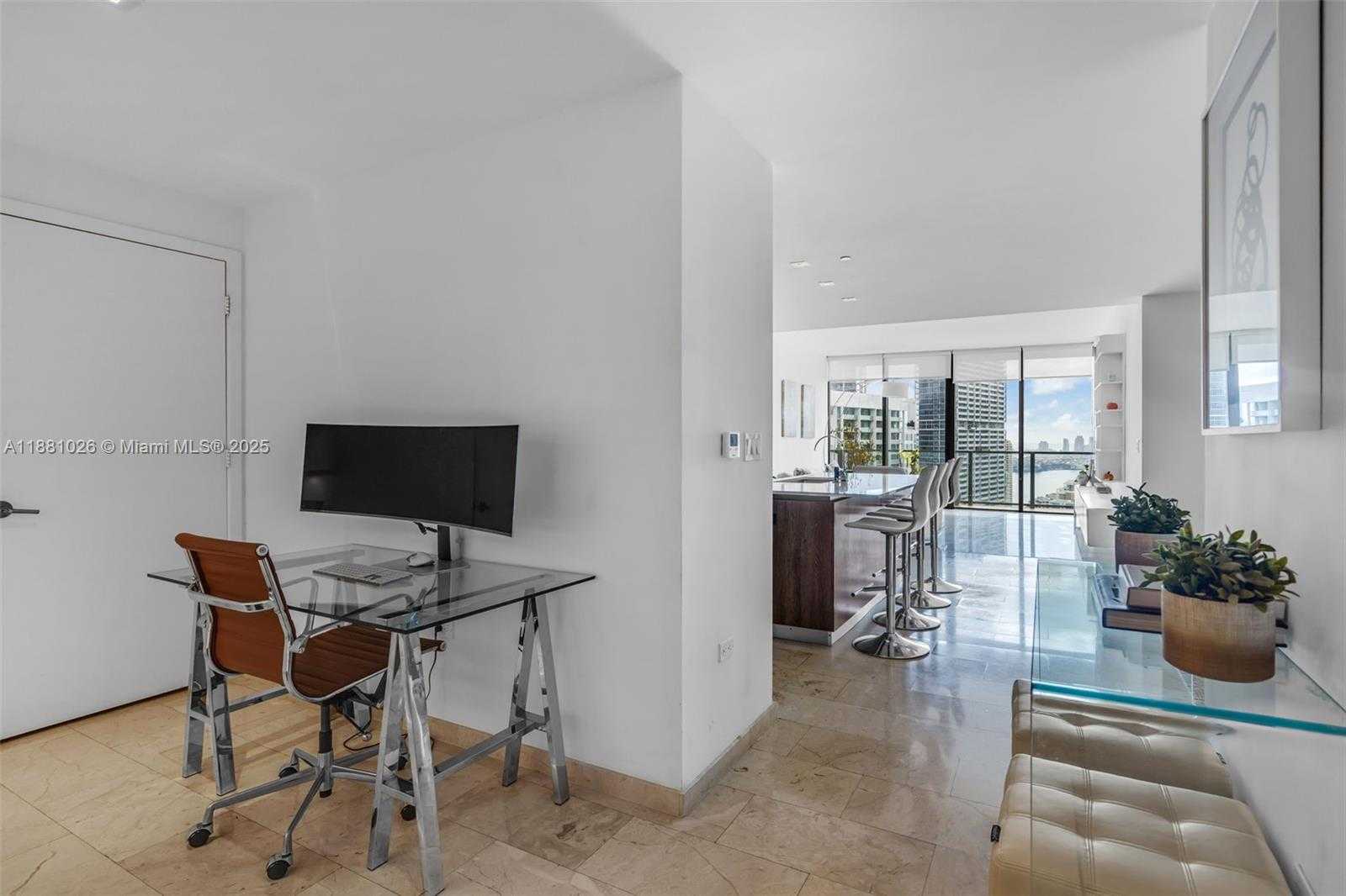 Small Image of 68 6TH ST #3403, Miami Number 4