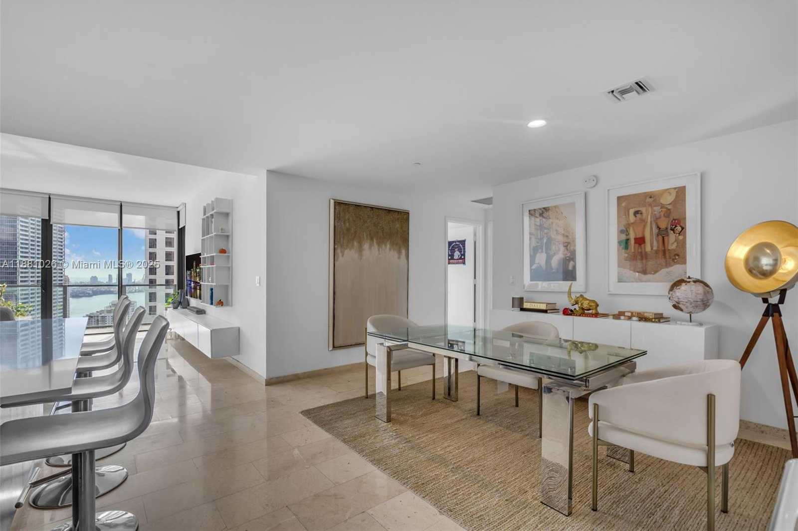 Small Image of 68 6TH ST #3403, Miami Number 5