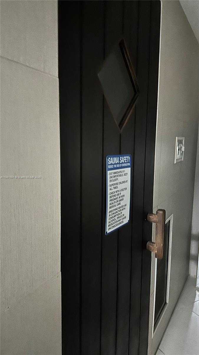 Small Image of 1913 SOUTH OCEAN DR #410, Hallandale Beach Number 20