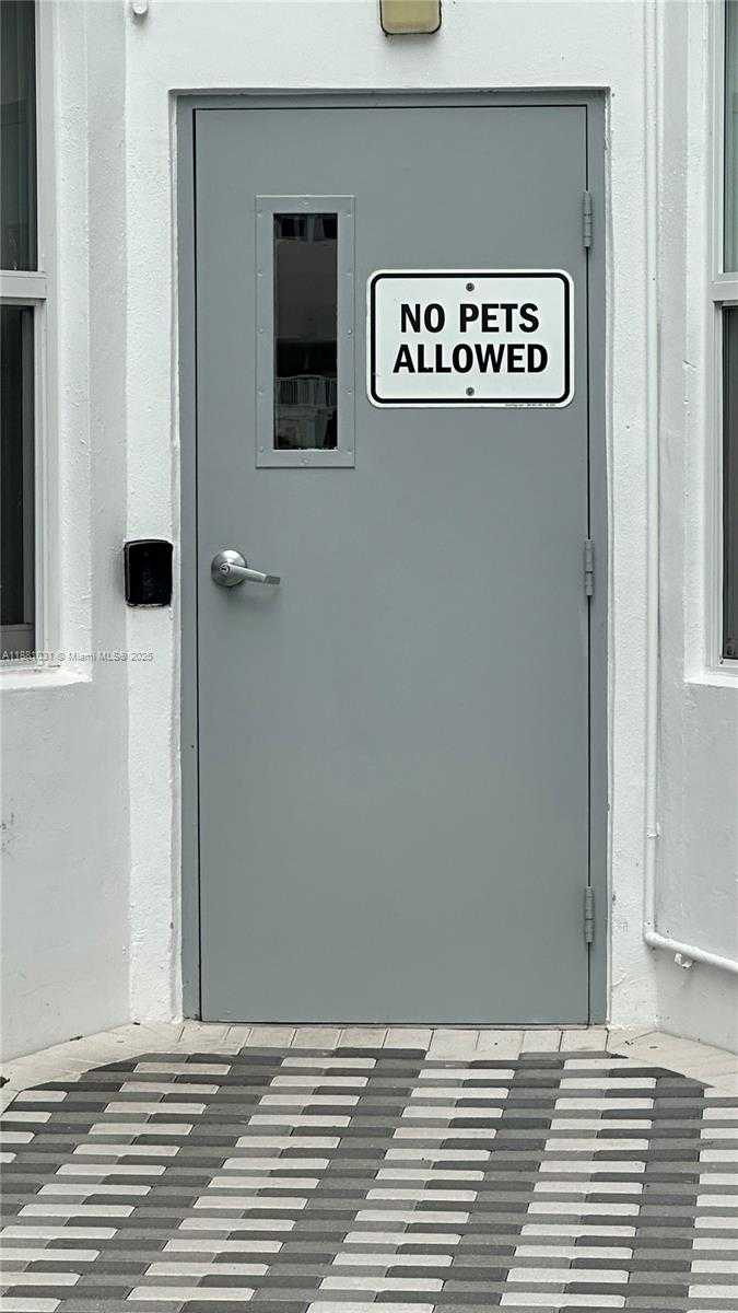 Small Image of 1913 SOUTH OCEAN DR #410, Hallandale Beach Number 23