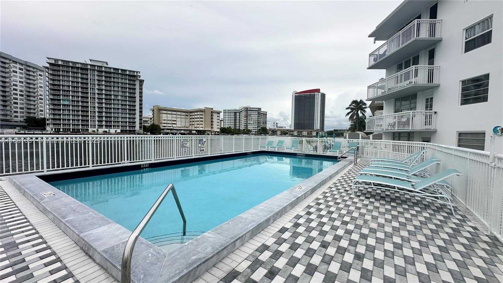 Small Image of 1913 SOUTH OCEAN DR #410, Hallandale Beach Number 31