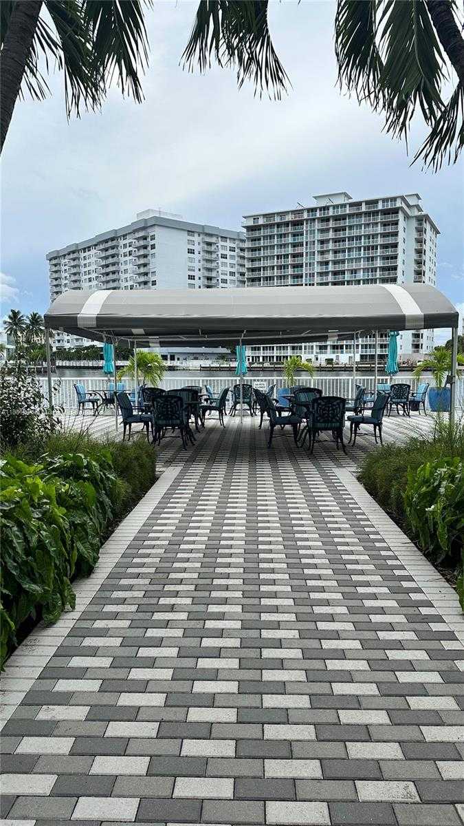Small Image of 1913 SOUTH OCEAN DR #410, Hallandale Beach Number 43