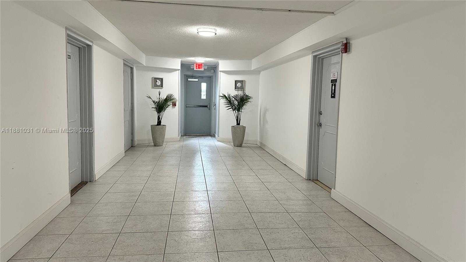 Small Image of 1913 SOUTH OCEAN DR #410, Hallandale Beach Number 46