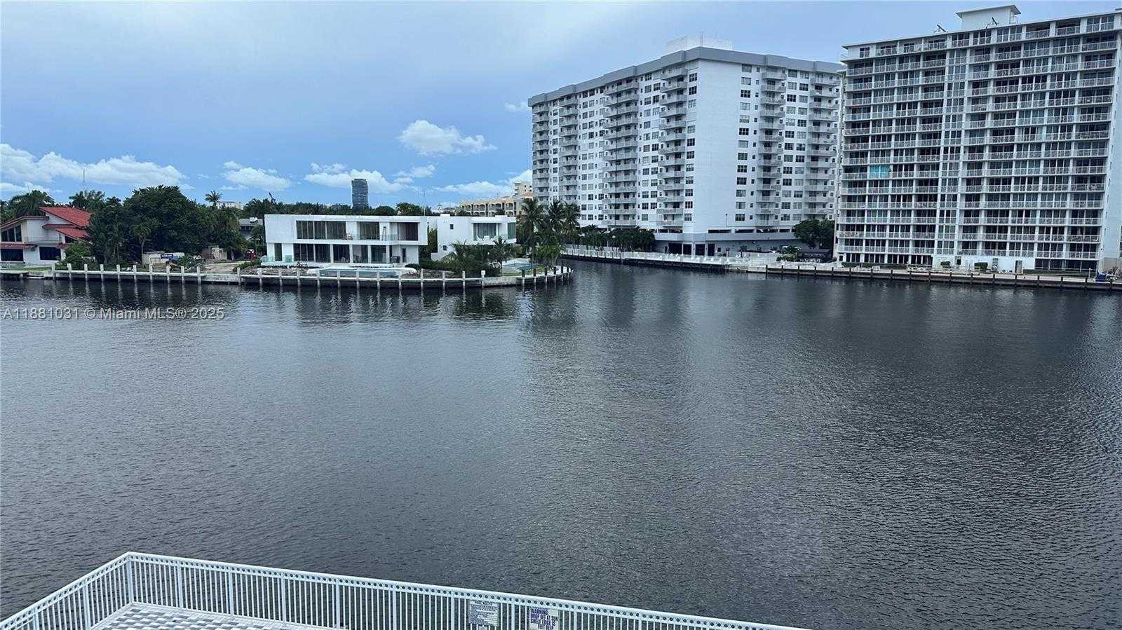 Small Image of 1913 SOUTH OCEAN DR #410, Hallandale Beach Number 50