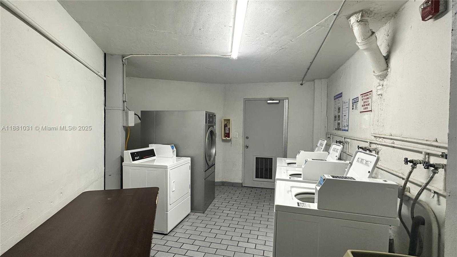 Small Image of 1913 SOUTH OCEAN DR #410, Hallandale Beach Number 57