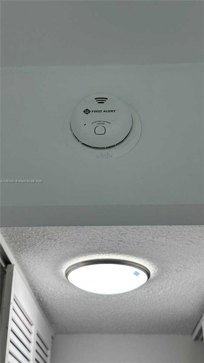 Small Image of 1913 SOUTH OCEAN DR #410, Hallandale Beach Number 71