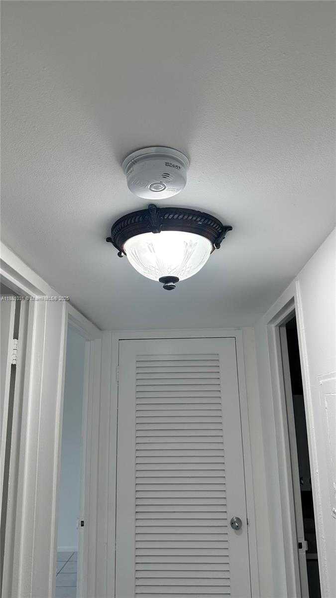 Small Image of 1913 SOUTH OCEAN DR #410, Hallandale Beach Number 72