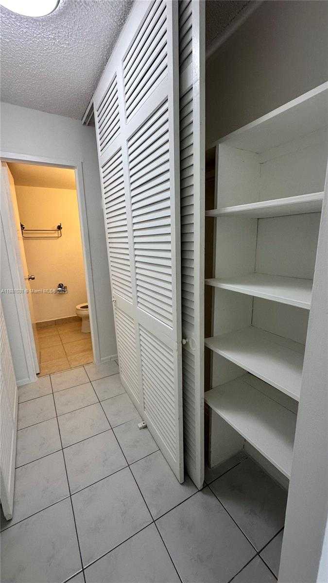 Small Image of 1913 SOUTH OCEAN DR #410, Hallandale Beach Number 76