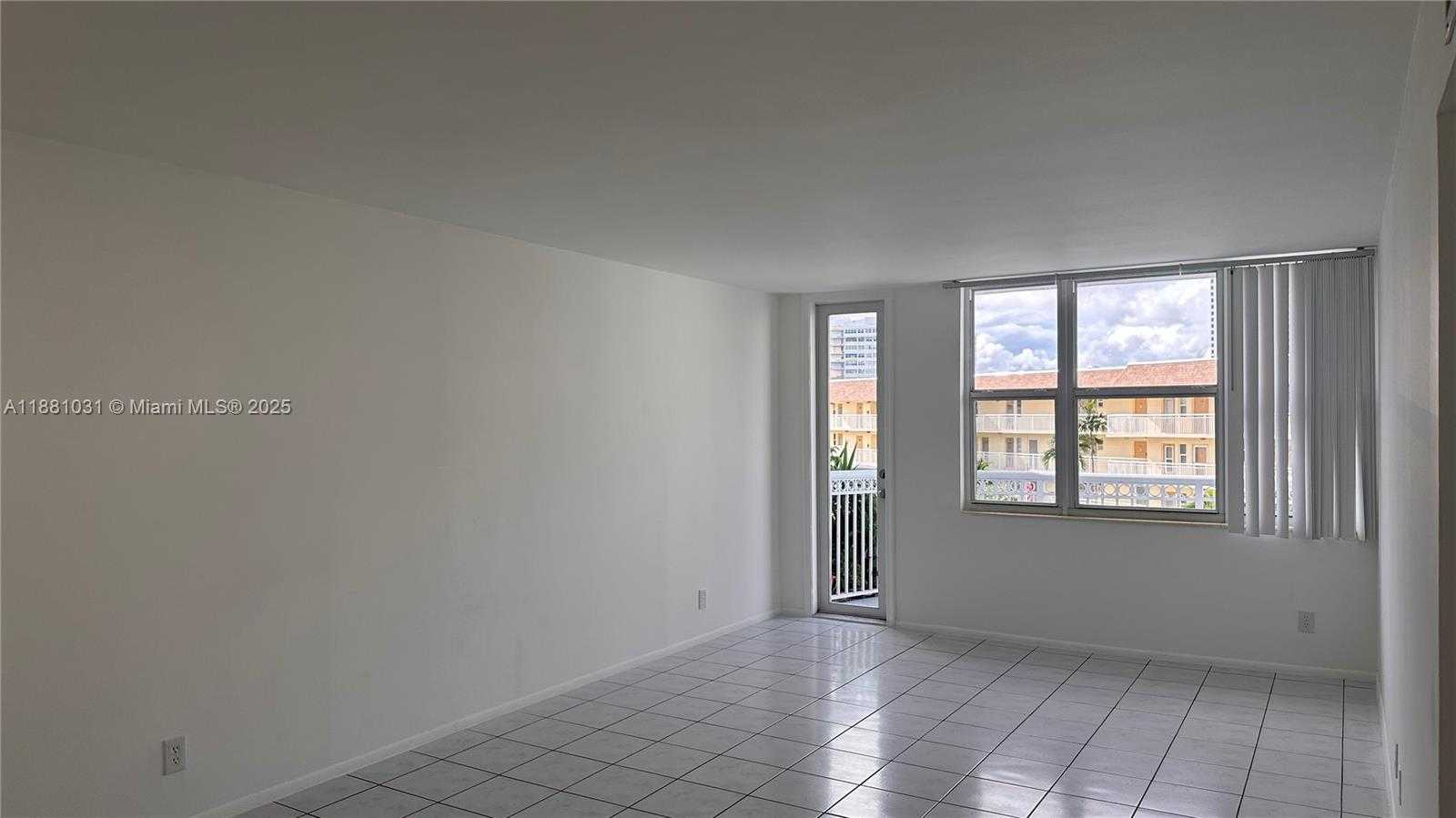 Small Image of 1913 SOUTH OCEAN DR #410, Hallandale Beach Number 82