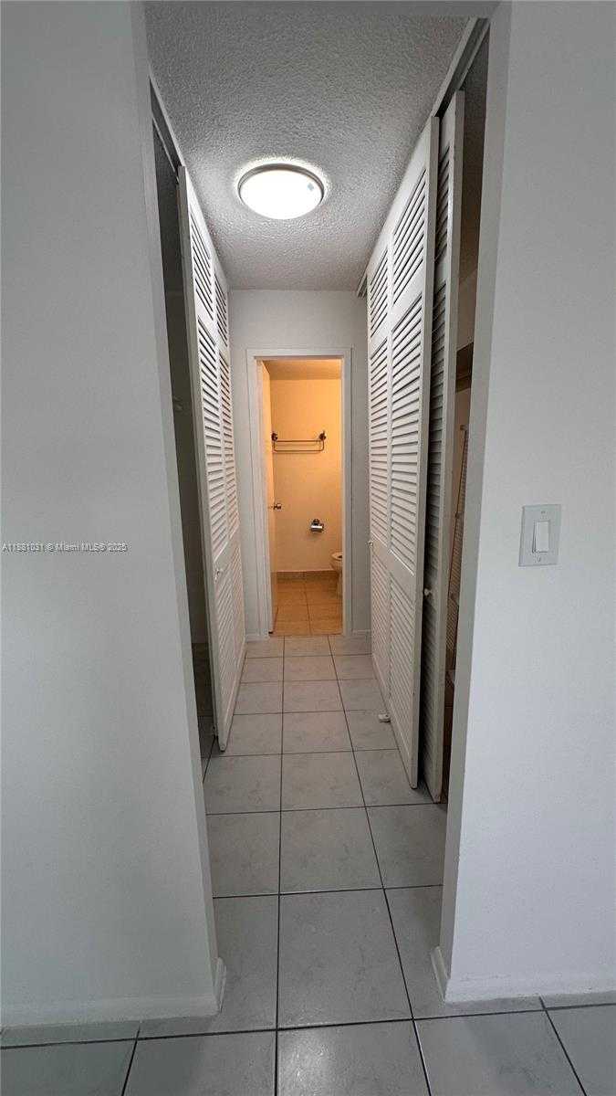 Small Image of 1913 SOUTH OCEAN DR #410, Hallandale Beach Number 93