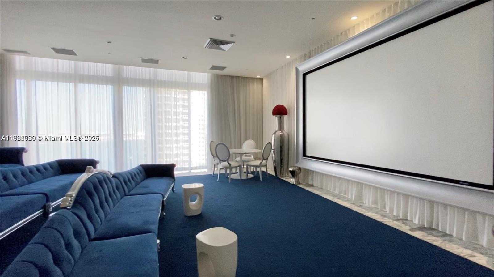 Small Image of 485 BRICKELL AVE #3308, Miami Number 37