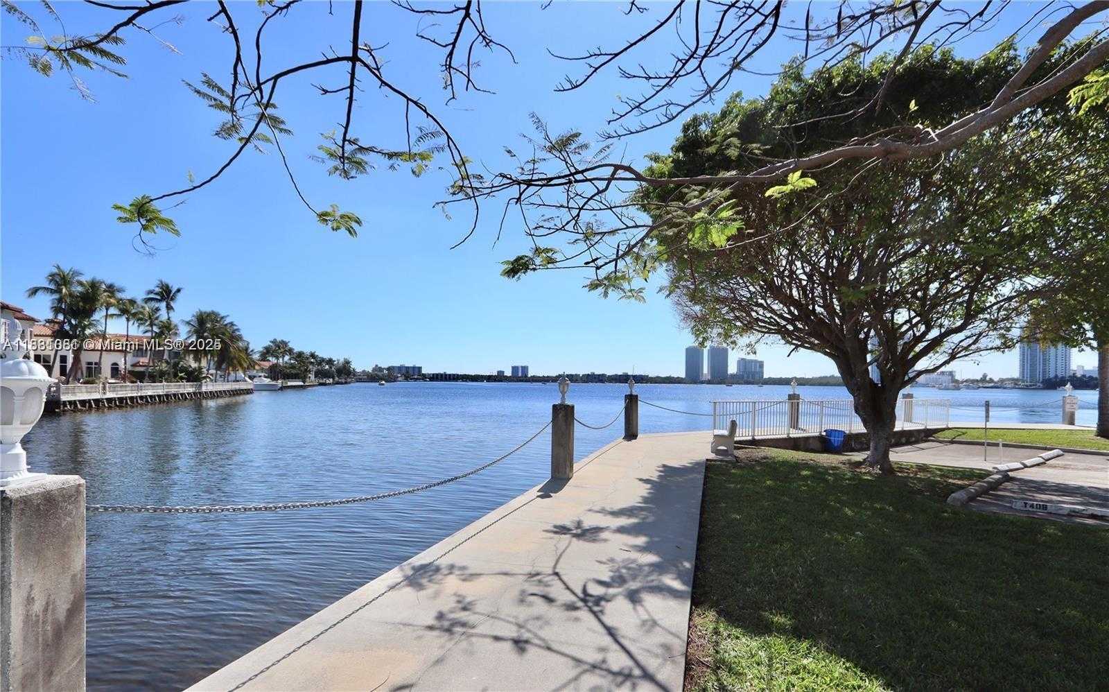 Small Image of 3030 MARCOS DR #T512, Aventura Number 18