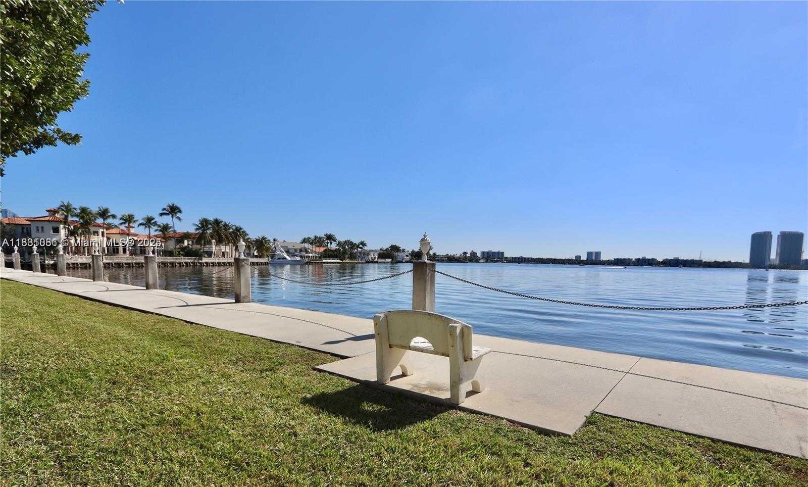 Small Image of 3030 MARCOS DR #T512, Aventura Number 21