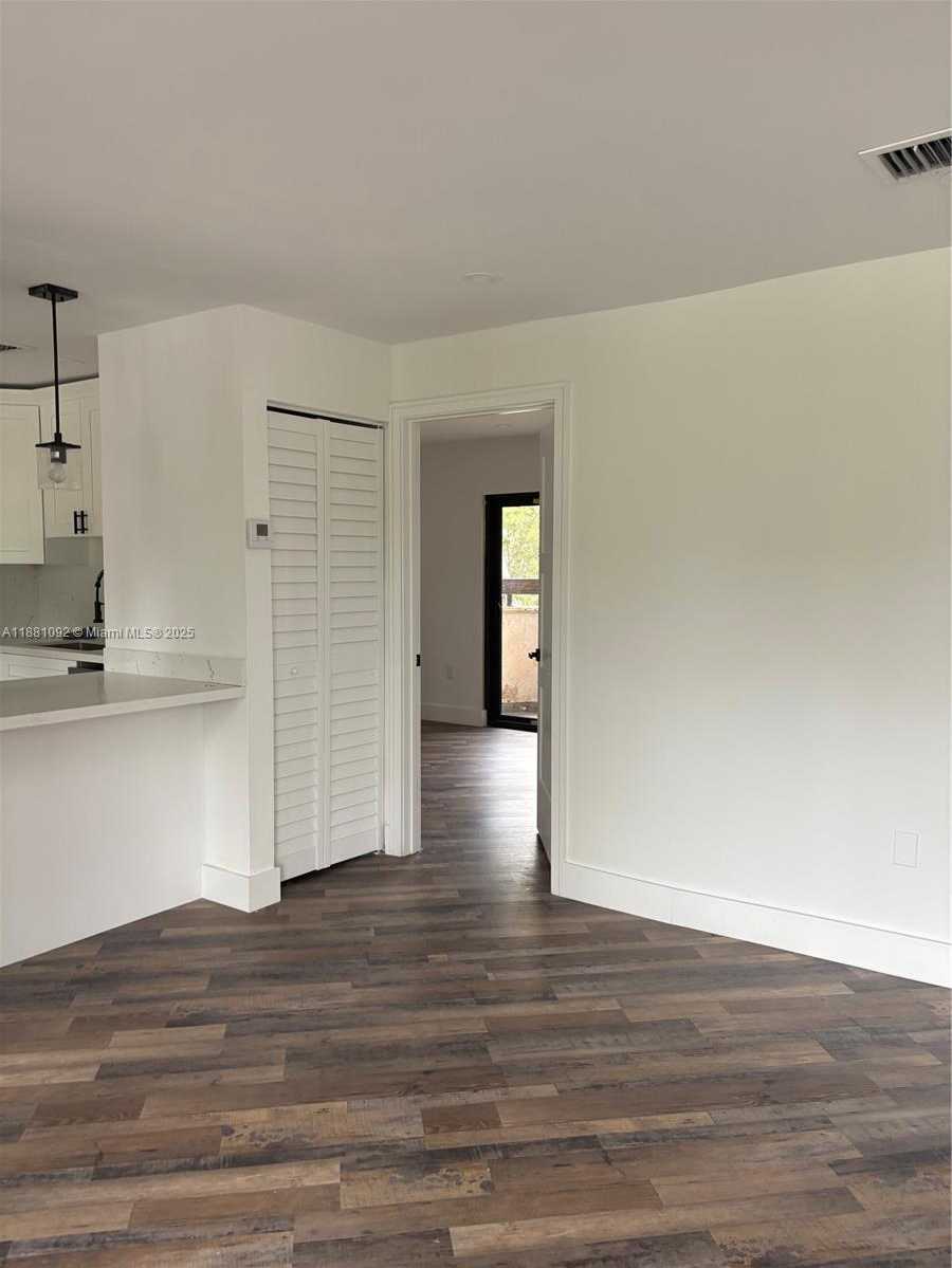 Small Image of 1405 SOUTH WEST 122ND AVE #10-13, Miami Number 10