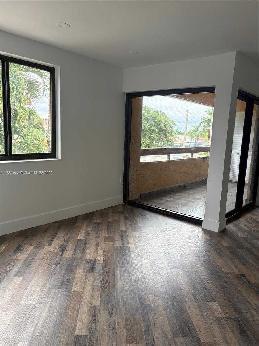 Small Image of 1405 SOUTH WEST 122ND AVE #10-13, Miami Number 11