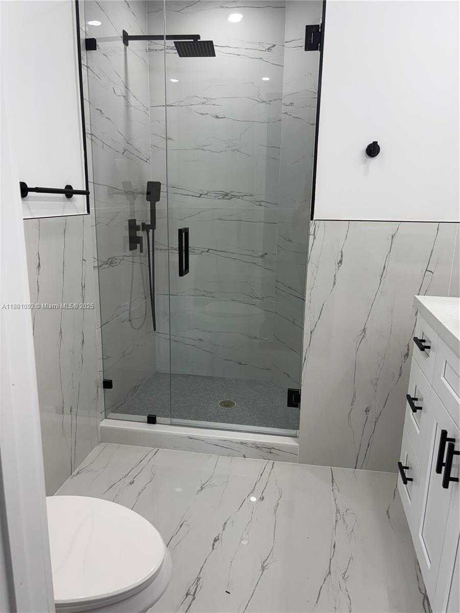 Small Image of 1405 SOUTH WEST 122ND AVE #10-13, Miami Number 12