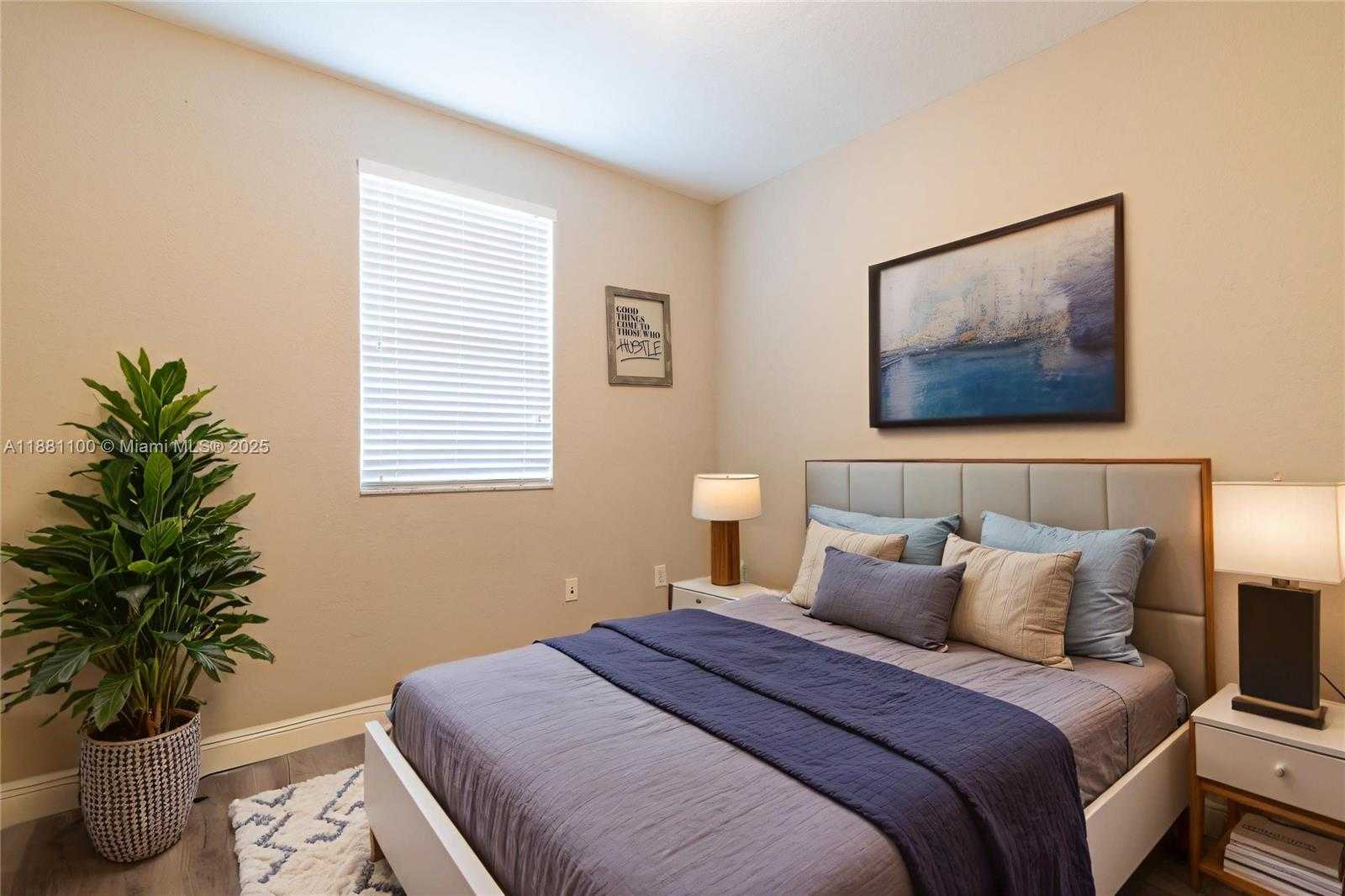 Small Image of 8069 NORTH WEST 108TH PL, Doral Number 13