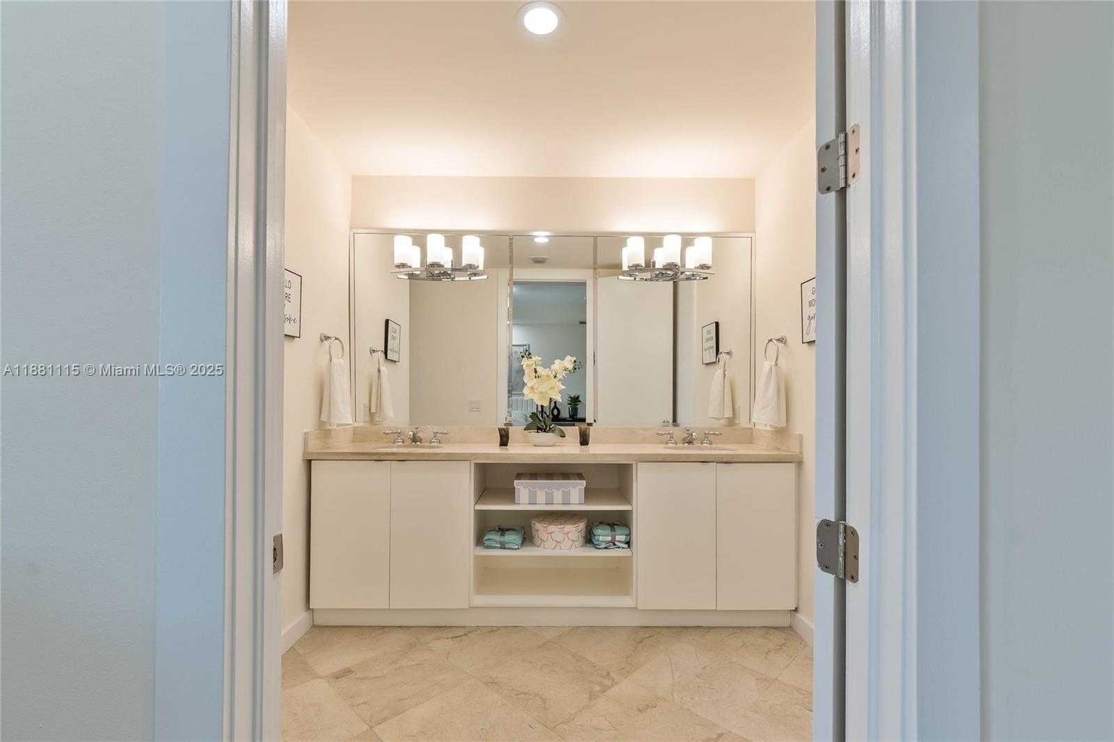 Small Image of Coral Gables Number 22