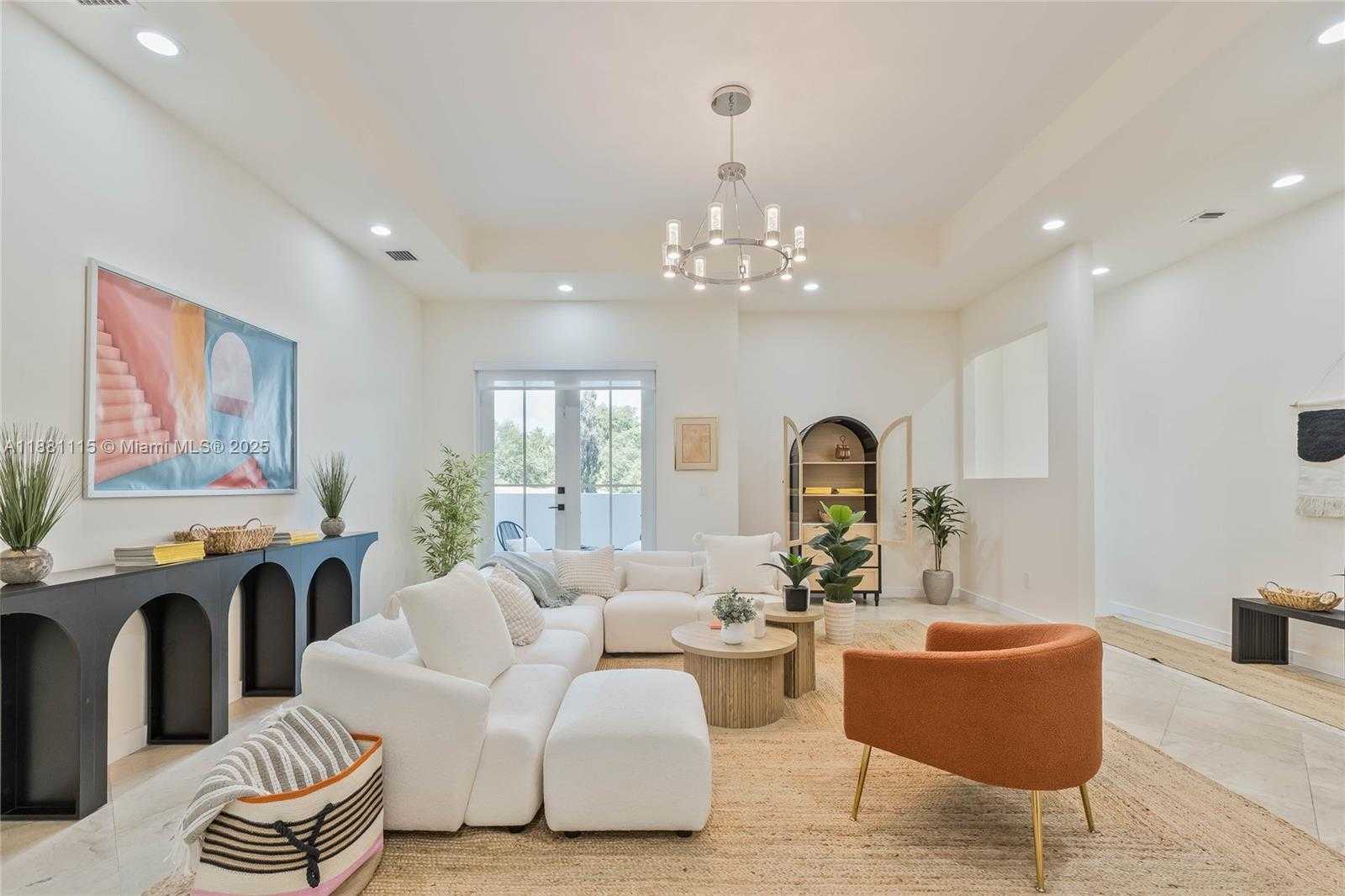 Small Image of Coral Gables Number 4