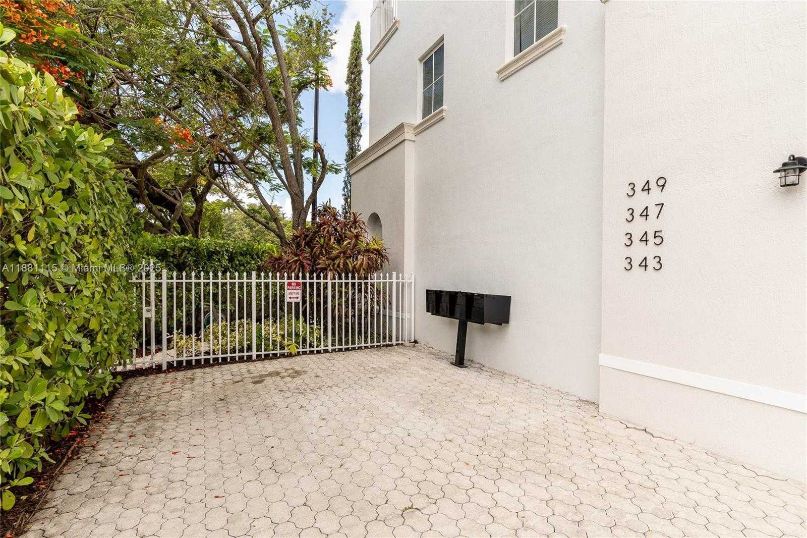 Small Image of Coral Gables Number 41