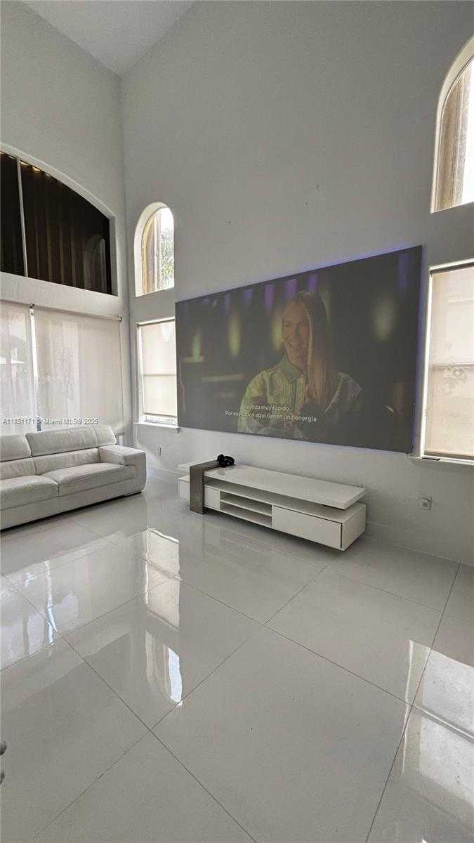 Small Image of 5490 NORTH WEST 113TH CT, Doral Number 17