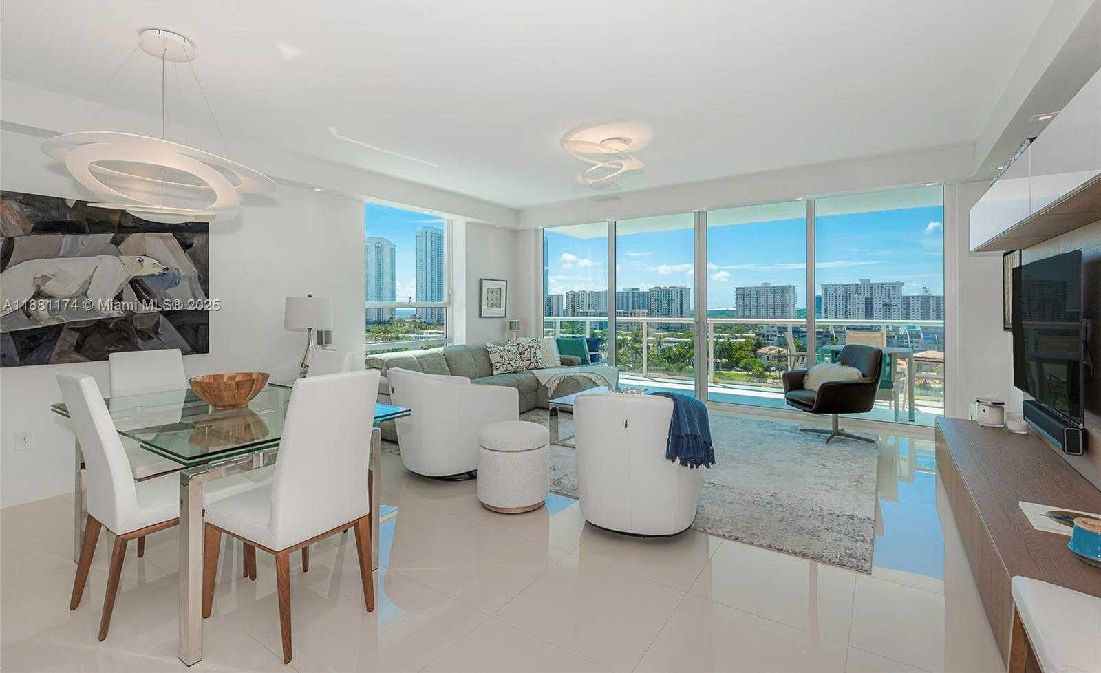 Small Image of 400 SUNNY ISLES BLVD #1122 CORNER UNIT, Sunny Isles Beach Number 2