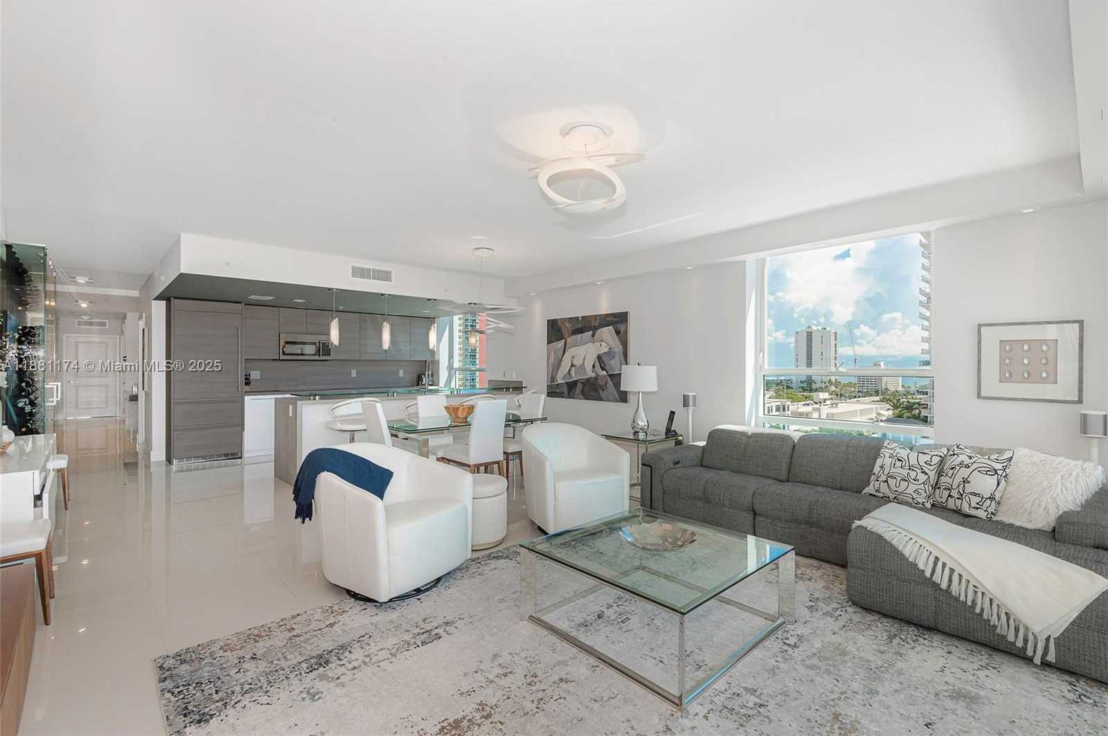 Small Image of 400 SUNNY ISLES BLVD #1122 CORNER UNIT, Sunny Isles Beach Number 9